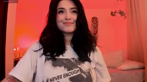 Snapshot of sarah_volkov chatting on February 2026 05:40:02 AM online show from February 2026 05:40:02 AM