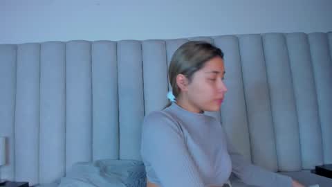 Snapshot of sarahevans__ chatting on March 2025 02:46:02 AM Sarah Evans online show from March 2025 02:46:02 AM