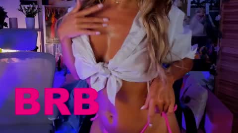 Snapshot of sarahholly chatting on January 2025 10:48:01 AM Divine Sarah NONUDE model online show from January 2025 10:48:01 AM