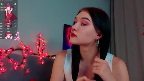 Snapshot of sarahhunny chatting on October 2025 09:31:01 PM Sarah online show from October 2025 09:31:01 PM