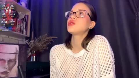 Sarah online show from March 2026 12:32:02 AM