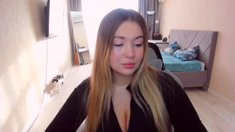 Snapshot of sarahmils chatting on February 2026 12:38:01 PM Sarah online show from February 2026 12:38:01 PM