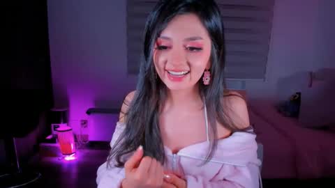 Sarah online show from October 2025 02:42:01 AM