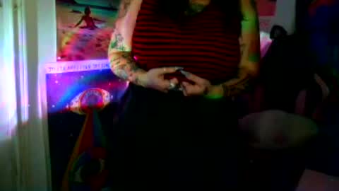 Snapshot of saraht666 chatting on June 2026 06:16:02 AM Sarah T online show from June 2026 06:16:02 AM