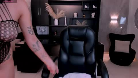 Sarah  independent model online show from January 2026 04:15:01 AM