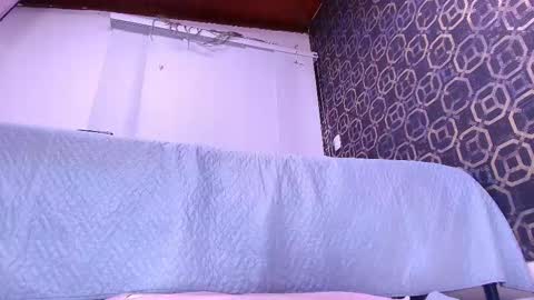 Snapshot of sarak_ chatting on October 2025 11:53:02 AM Sara online show from October 2025 11:53:02 AM