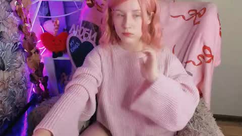 Sara online show from February 2026 08:14:01 PM