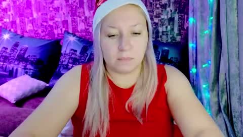 Sara online show from December 2024 10:16:01 PM