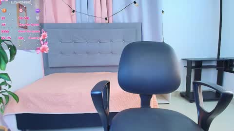 SARA online show from October 2025 12:26:01 PM