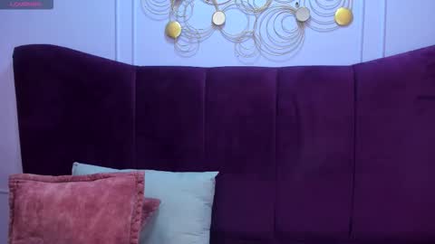 Snapshot of saramagiic chatting on November 2025 11:58:01 AM online show from November 2025 11:58:01 AM