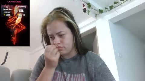 Snapshot of saramartinez100 chatting on December 2024 03:21:02 PM sara martinez online show from December 2024 03:21:02 PM