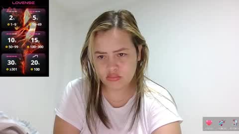 Snapshot of saramartinez100 chatting on February 2025 11:41:01 AM sara martinez online show from February 2025 11:41:01 AM