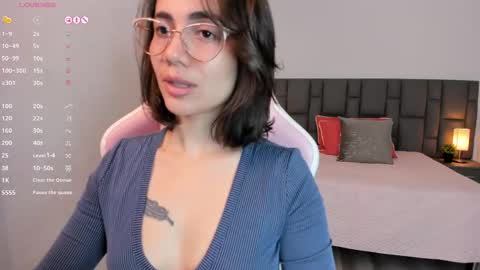 Sara online show from October 2025 01:45:01 PM