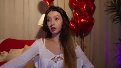 Shara online show from February 2025 12:27:01 PM