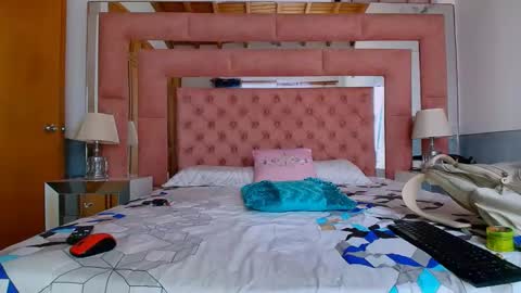 Sara Rivera online show from March 2026 02:50:02 PM