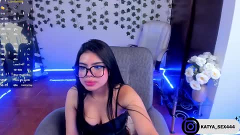 saray__jones online show from January 2025 01:52:02 PM