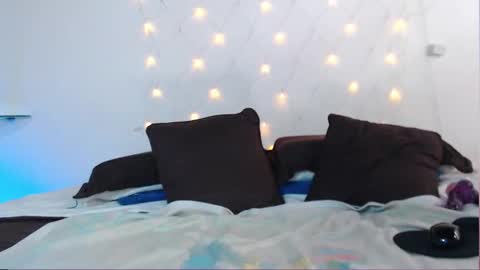 saray__jones online show from February 2025 02:27:02 PM