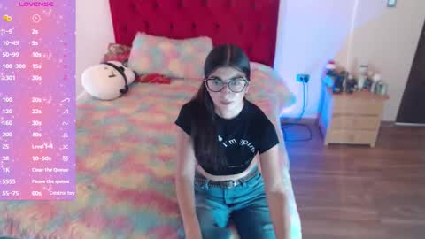 Snapshot of saray_honey1 chatting on October 2025 08:04:02 PM saray online show from October 2025 08:04:02 PM