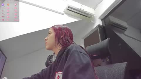 Snapshot of sarenlux chatting on November 2025 12:55:01 PM Baby Saren online show from November 2025 12:55:01 PM