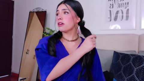 Sara online show from December 2025 09:54:01 PM