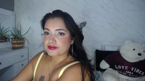 Snapshot of saritatellez chatting on December 2024 07:14:01 PM Sarita Tellez online show from December 2024 07:14:01 PM