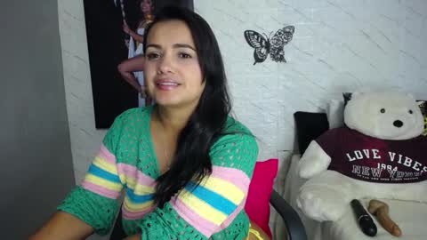 Snapshot of saritatellez chatting on September 2025 10:04:02 PM Sarita Tellez online show from September 2025 10:04:02 PM