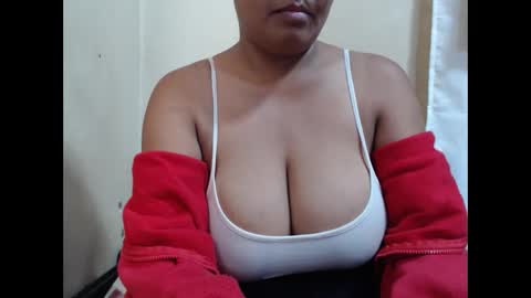 saronette online show from April 2026 10:42:01 AM