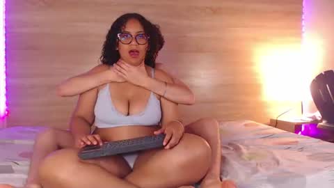 Sasha Y Felipe online show from June 2026 04:02:01 AM