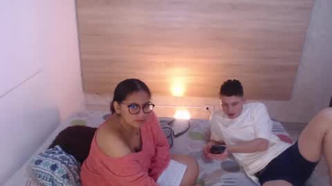 Sasha Y Felipe online show from August 2026 03:09:01 AM