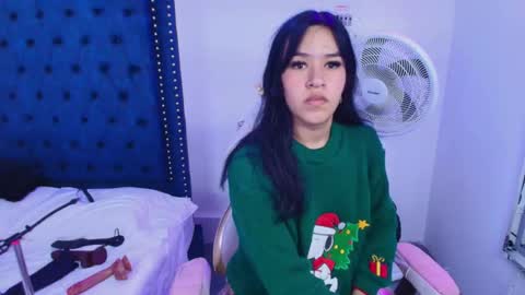 Snapshot of sasha_blazer chatting on December 2025 03:23:01 AM Sasha online show from December 2025 03:23:01 AM