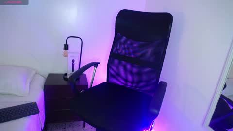 Sasha Brattz online show from December 2024 07:55:01 AM