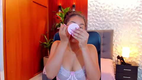 Snapshot of sasha_cum1 chatting on February 2026 01:47:01 PM SASHA online show from February 2026 01:47:01 PM