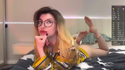 Snapshot of sasha_suprapro chatting on February 2025 06:08:02 PM Hi everyone my name is Sasha online show from February 2025 06:08:02 PM