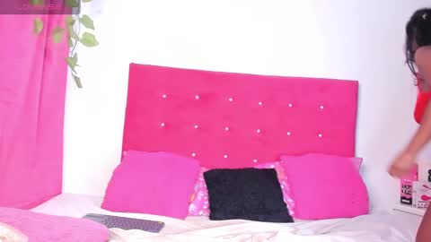 sasha palmer online show from January 2025 01:32:01 AM