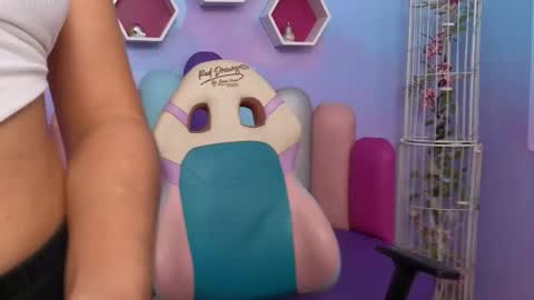 SashaMonroee  online show from October 2025 11:09:02 PM