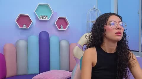 SashaMonroee  online show from November 2025 11:37:02 PM