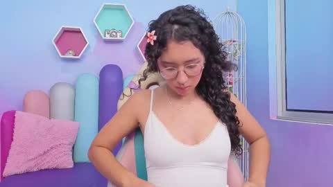 SashaMonroee  online show from November 2025 11:48:01 PM