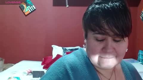 Snapshot of sasharosee2 chatting on November 2025 01:22:01 PM S A S H A R O S E online show from November 2025 01:22:01 PM