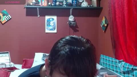 Snapshot of sasharosee2 chatting on December 2025 01:42:01 PM S A S H A R O S E online show from December 2025 01:42:01 PM