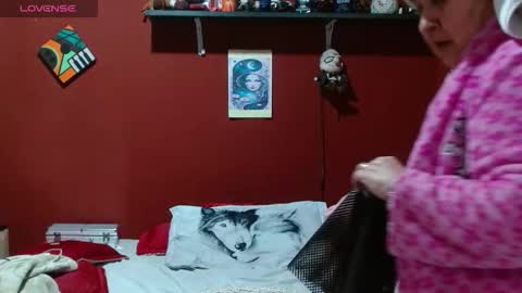 Snapshot of sasharosee2 chatting on December 2025 12:25:01 PM S A S H A R O S E online show from December 2025 12:25:01 PM