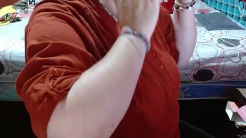 Snapshot of sasharosee2 chatting on December 2025 12:43:01 PM S A S H A R O S E online show from December 2025 12:43:01 PM