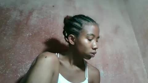 sasivia08 online show from March 2026 06:57:01 PM