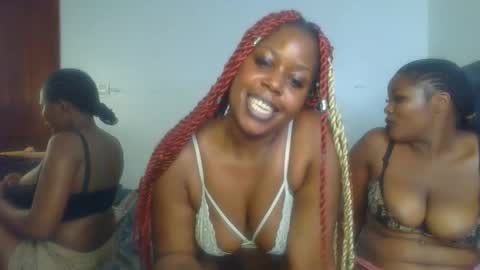 Snapshot of sassie_d chatting on December 2025 08:57:02 PM sassie_d online show from December 2025 08:57:02 PM