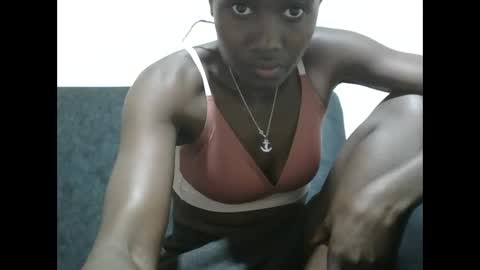 sassy_bloom22 online show from January 2026 09:02:02 AM