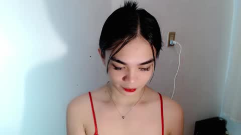 Snapshot of sassy_keath chatting on May 2026 02:56:02 PM Keath online show from May 2026 02:56:02 PM