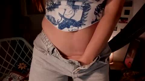 Snapshot of sassy_xyou chatting on January 2025 07:26:01 PM Ms. Oh online show from January 2025 07:26:01 PM