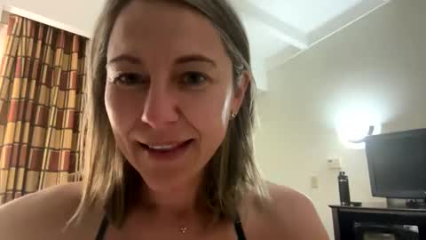 Sassyella online show from December 2024 11:14:01 PM