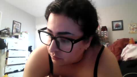 Snapshot of sassypandaxxx chatting on June 2026 02:25:01 AM koolkat online show from June 2026 02:25:01 AM