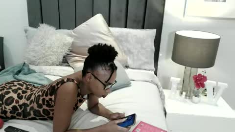 Snapshot of sasyylissaa chatting on June 2026 10:51:02 AM sasyylissaa online show from June 2026 10:51:02 AM