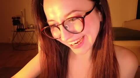 Lori online show from May 2026 07:34:02 PM